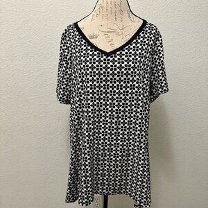 Black and White Women's Top